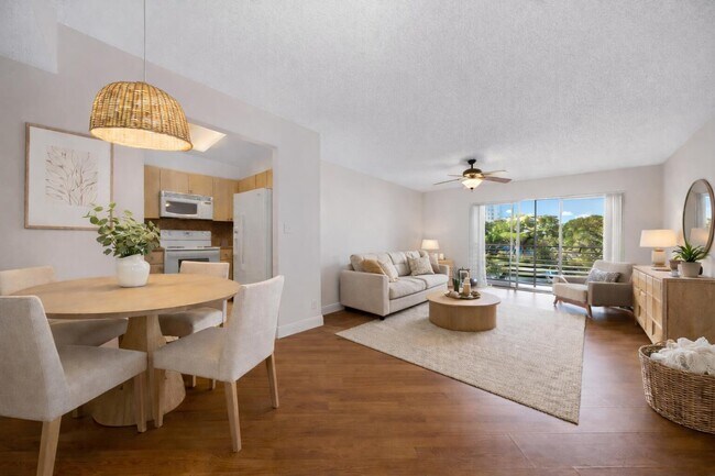 Building Photo - 2809 N Course Dr