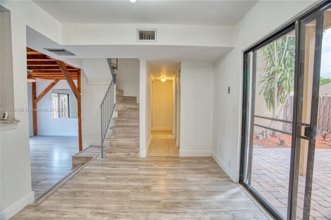 Building Photo - 8015 SW 21st Ct