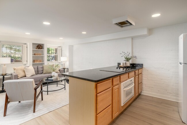 Building Photo - 1683 35th St NW