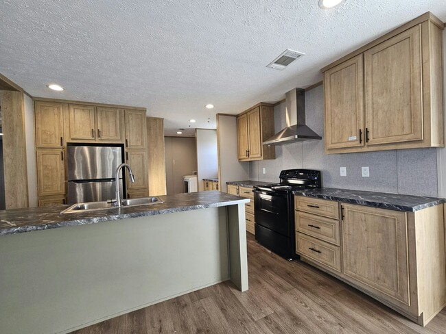 Building Photo - 1009 Wabash Ct