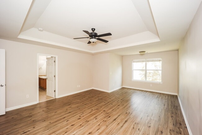 Building Photo - 107 Seabreeze Trail