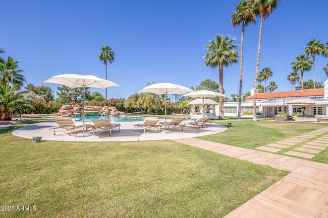 Building Photo - 9128 N 55th St