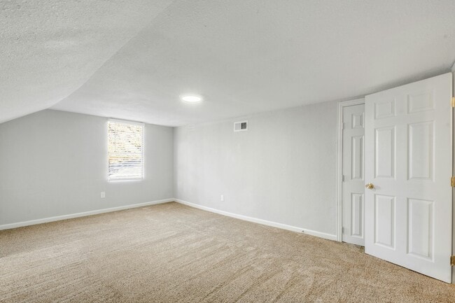 Building Photo - 1227 Wilbur St