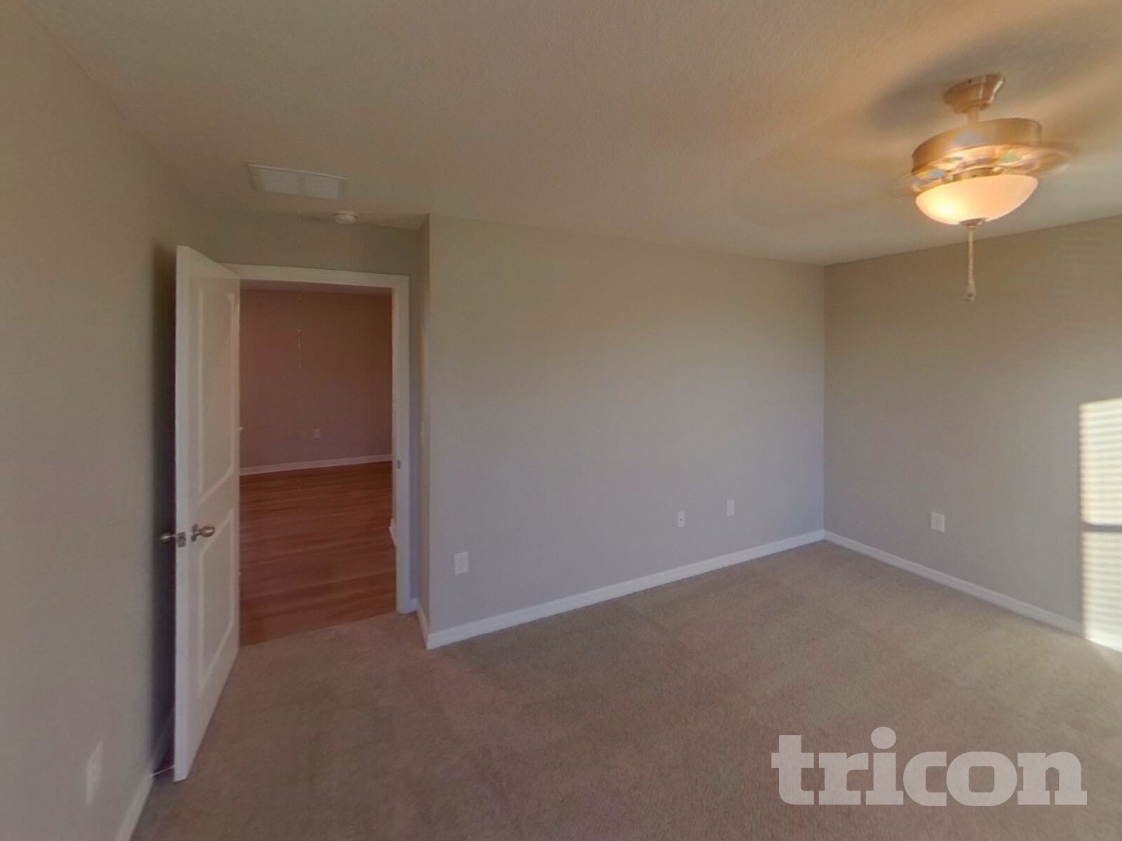 Building Photo - 10336 Flathead Dr