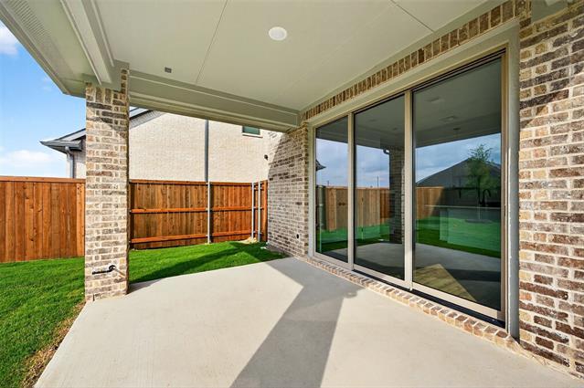 Building Photo - 910 Sunflower Trl