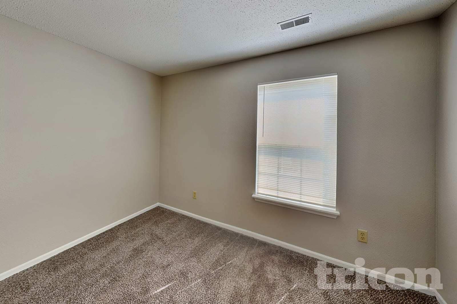 Building Photo - 4244 Village Trace Dr