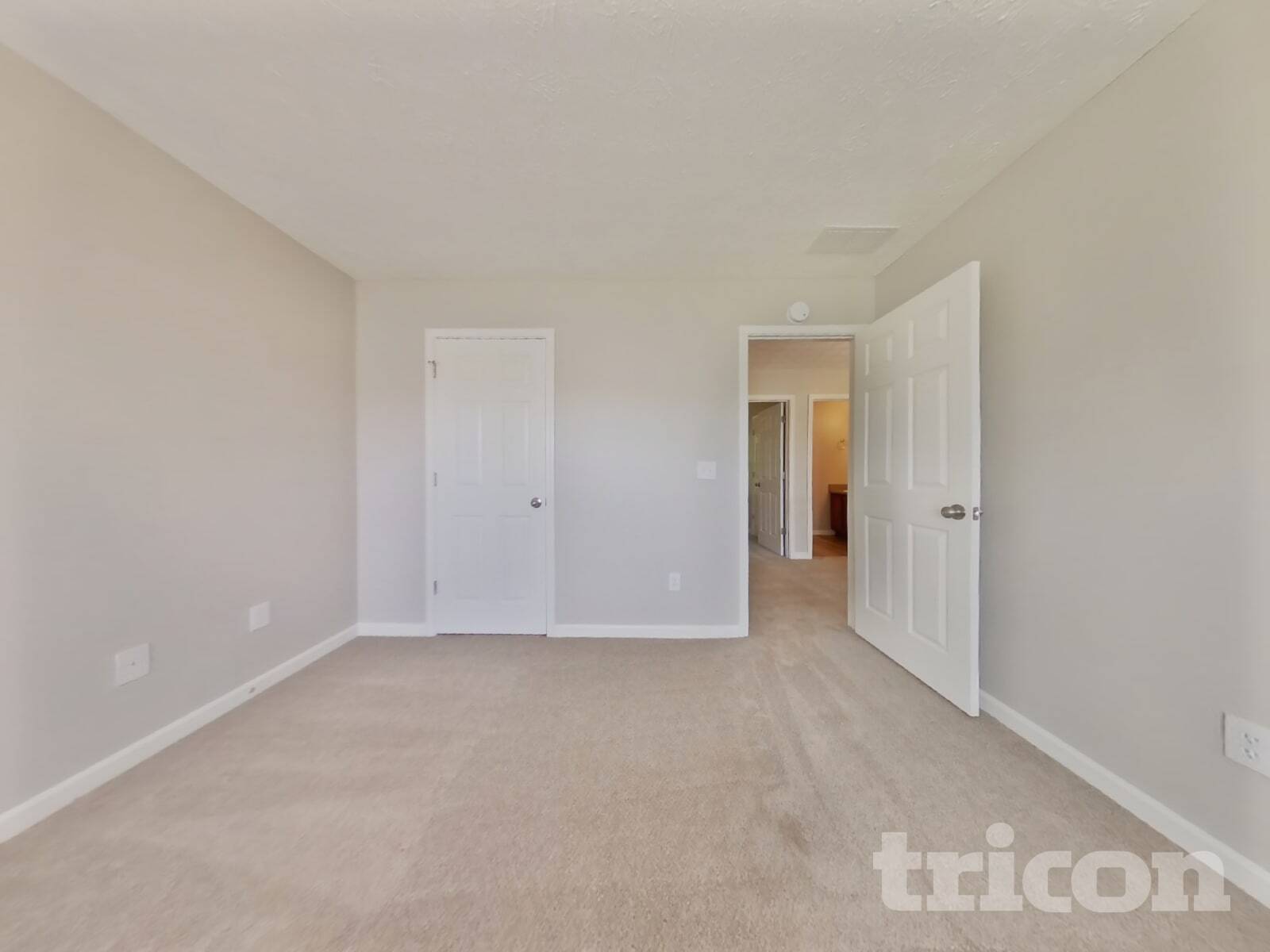 Building Photo - 1055 Crown Landing Pkwy