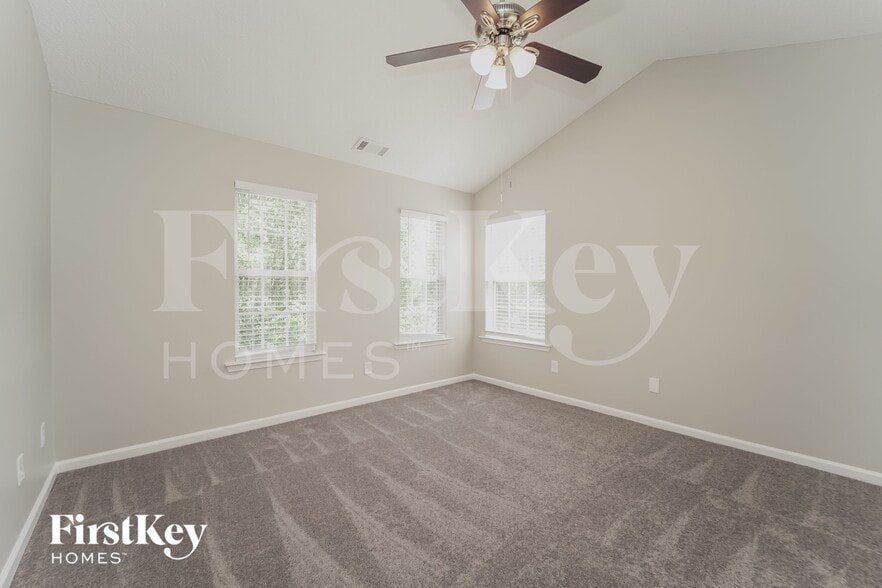 Building Photo - 10331 Cannarti Dr