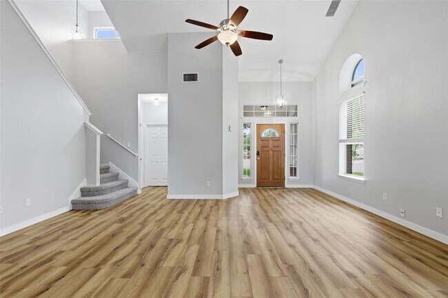 Building Photo - 3901 Whitey Ford Way