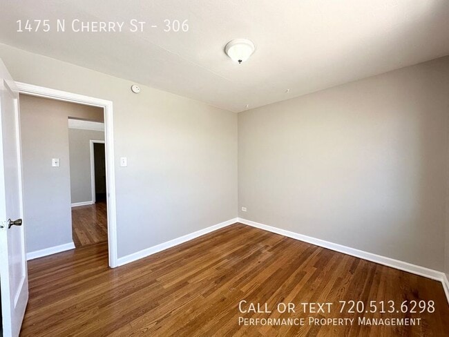 Building Photo - 1475 N Cherry St