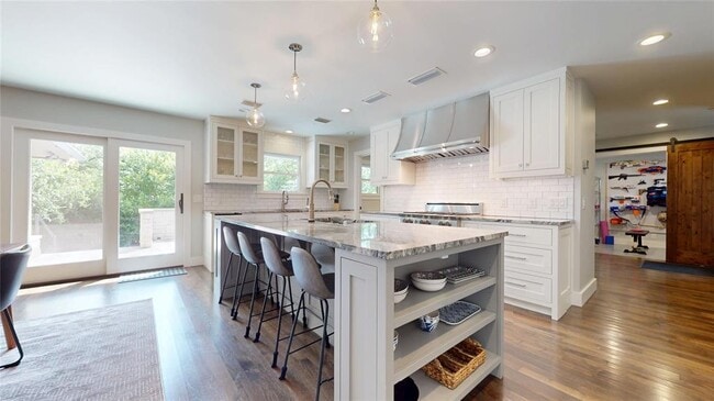 Building Photo - 3102 Foxfire Dr