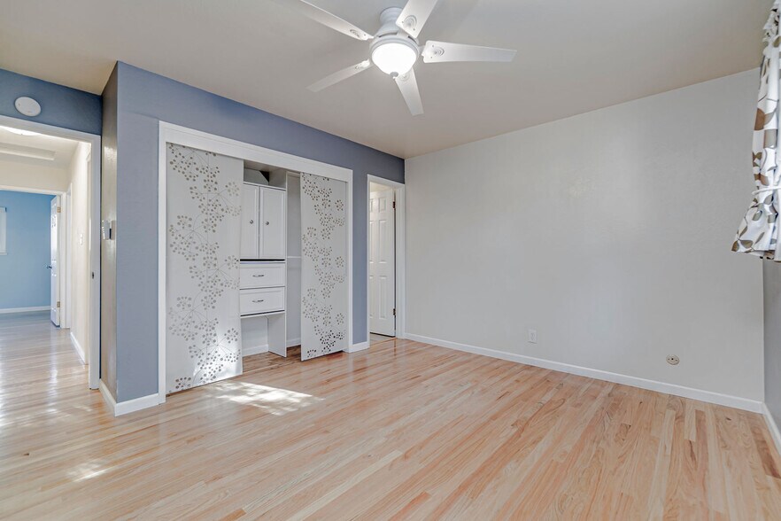 Building Photo - 1108 Alice St