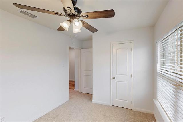 Building Photo - 3106 Holstein Dr