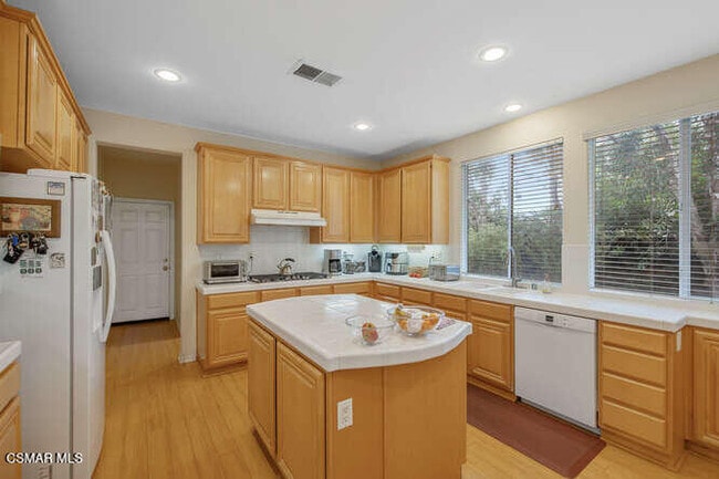 Building Photo - 4323 Via Entrada