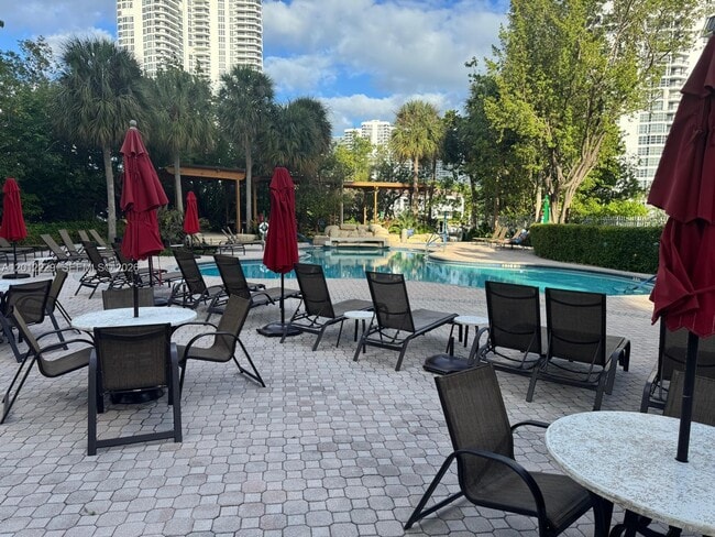 Building Photo - 3400 NE 192 St