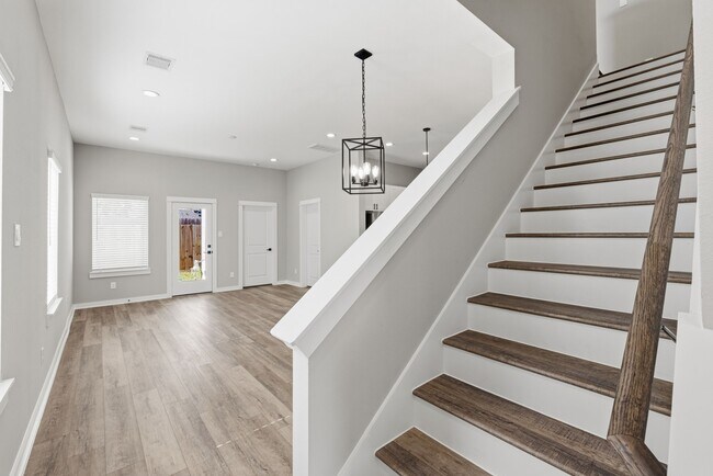 Building Photo - 11303 Stonework Grv Ln