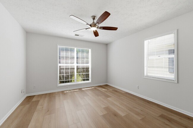 Building Photo - 201 Colony Springs Dr