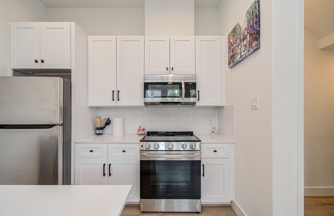 Building Photo - 203 Danna Ln