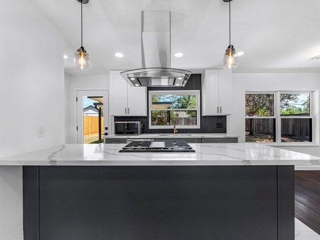 Building Photo - 1506 Wilde Rock Way