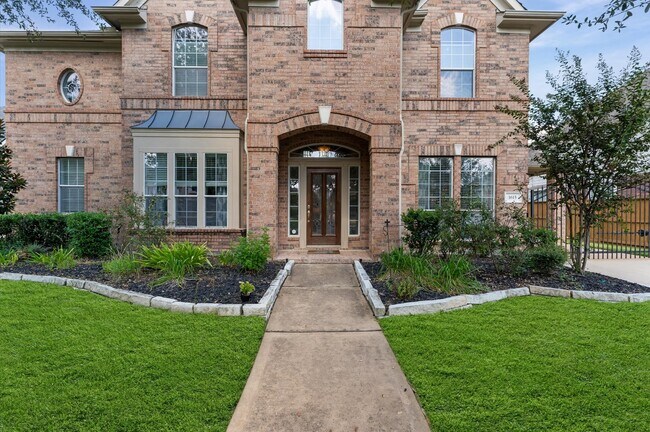 Building Photo - 1615 Noble Pointe Dr