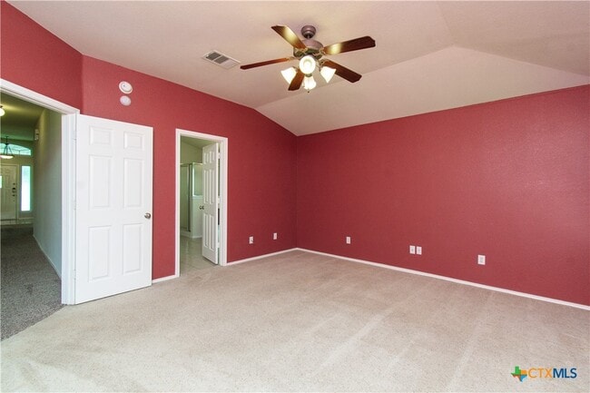 Building Photo - 219 Scarlet Ln