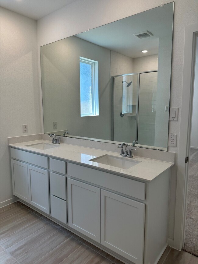 Building Photo - 6306 Orchid Bch Dr