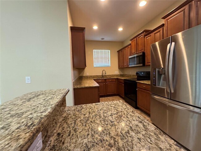 Building Photo - 2832 Adelaide Ct