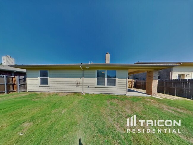 Building Photo - 1504 Rosson Rd