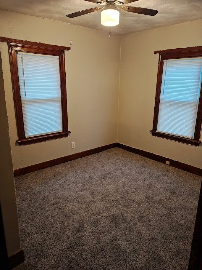 Building Photo - 524 Crestmore Ave