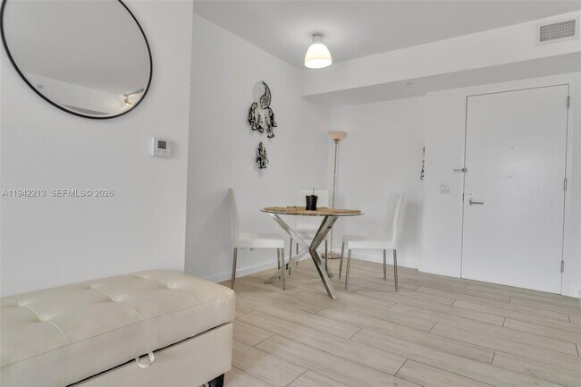 Building Photo - 4250 Biscayne Blvd