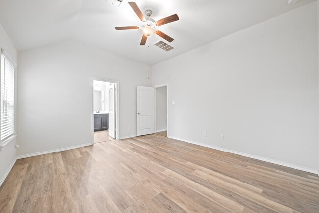 Building Photo - 5742 Pampus Prairie Rd