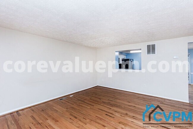 Building Photo - 1406 Point O Woods Ct