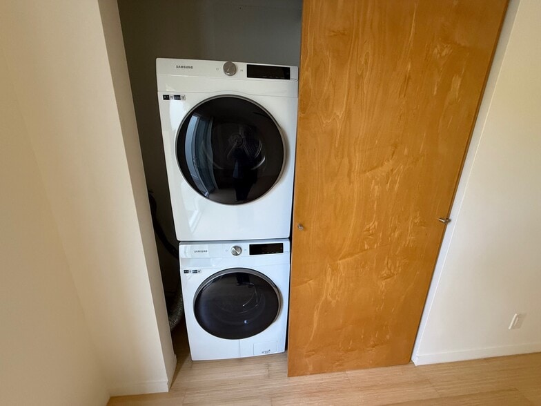 washer and dryer in unit - 631 Pier Ave