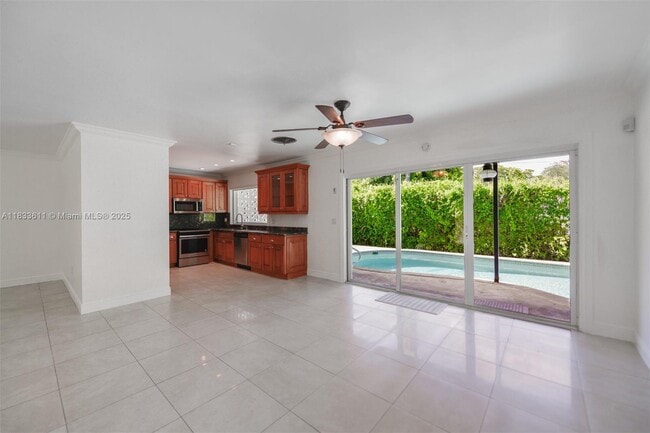 Building Photo - 3615 Riviera Ct