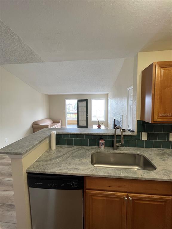 Building Photo - 4367 Thornbriar Ln