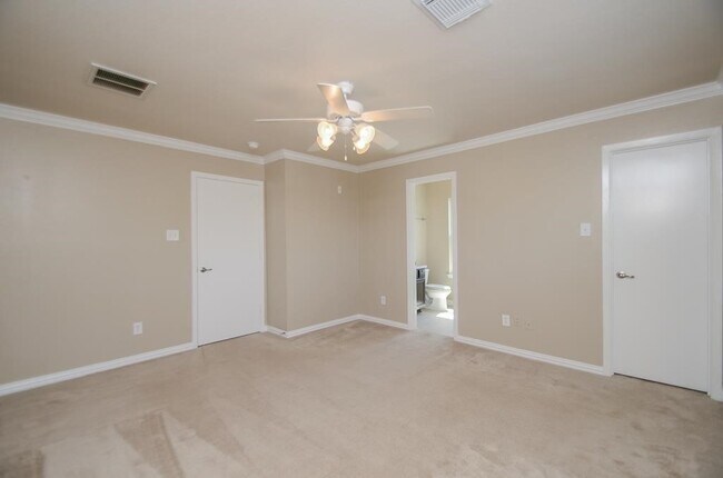 Building Photo - 20929 Patriot Park Ln