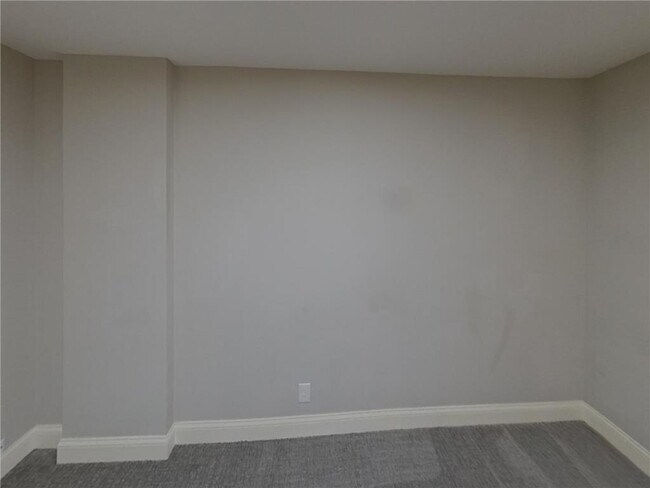 Building Photo - 4770 138th St W