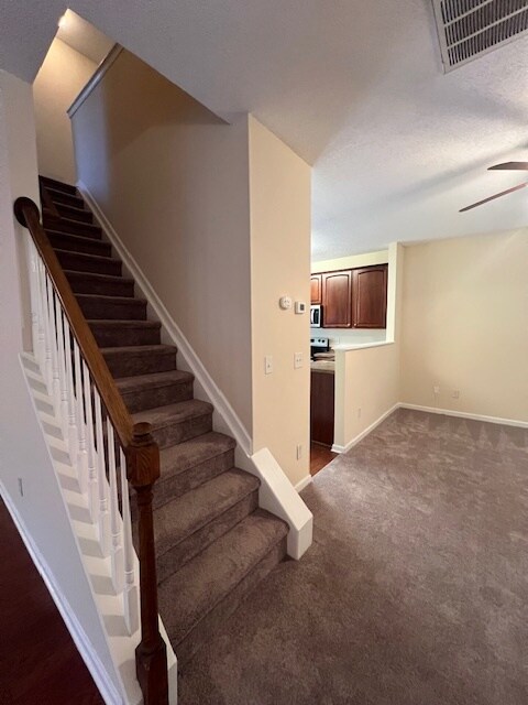 Building Photo - 4800 Mystic Oak Dr