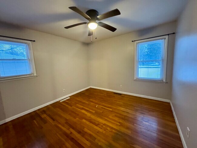 Building Photo - 7767 Montana St