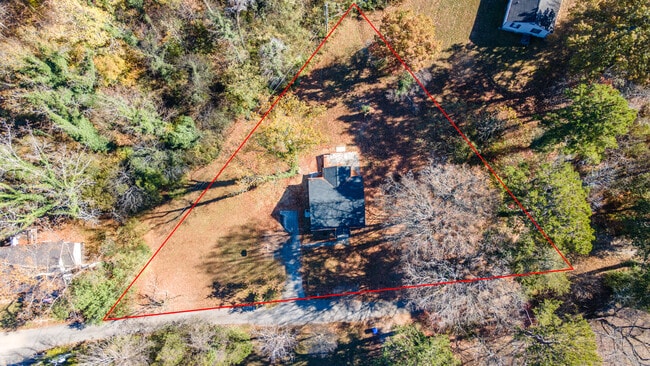 Building Photo - 4864 Shell Ln