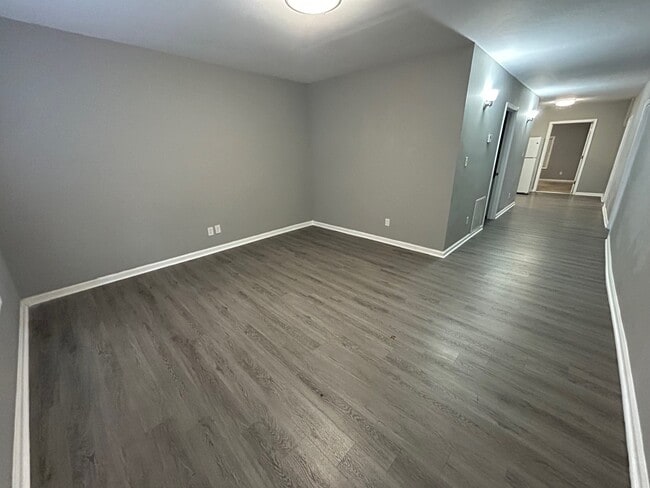 Building Photo - 3960 Craig Ave