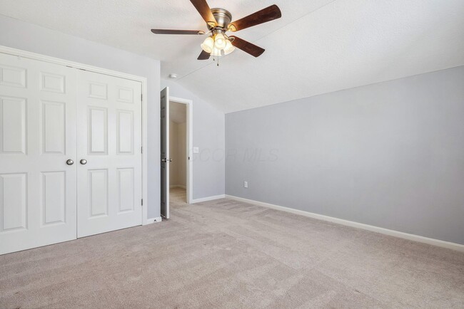 Building Photo - 7885 Waggoner Trace Dr