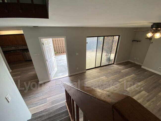 Building Photo - 1667 Park Meadows Dr