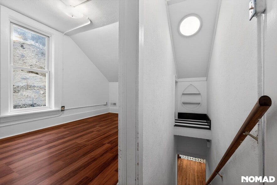 Building Photo - 1908 Wall St