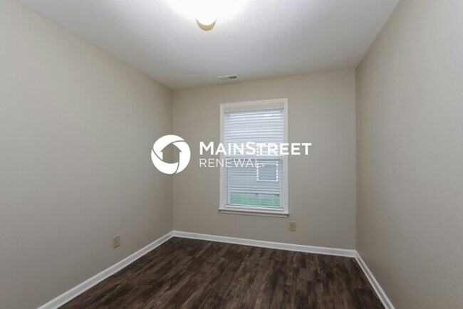 Building Photo - 309 Zander Woods Ct
