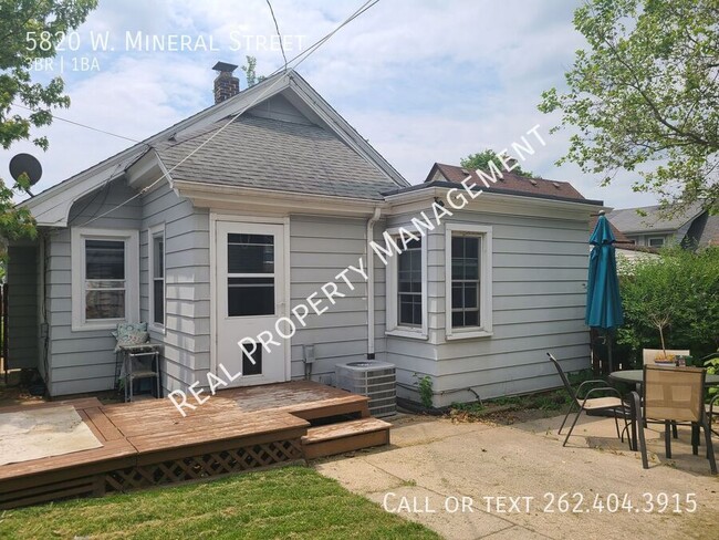 Building Photo - 5820 W Mineral St
