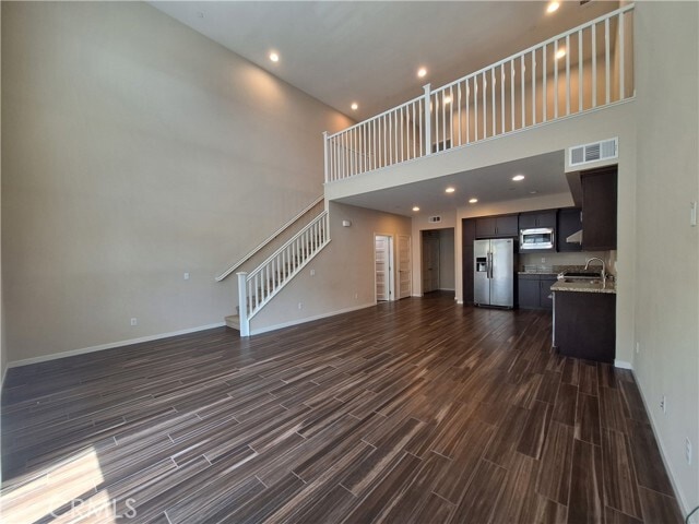 Building Photo - 1504 W Artesia Square
