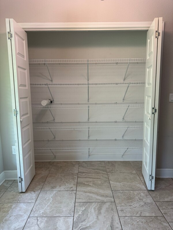 Building Photo - 2103 Frontera St