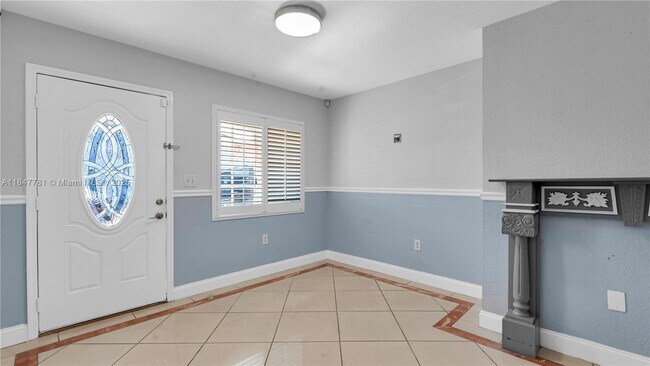 Building Photo - 2860 W 80th St