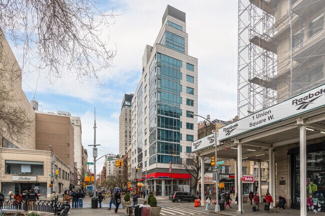 Building Photo - 8 Union Square South